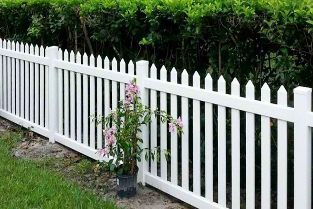 white vinyl picket fence